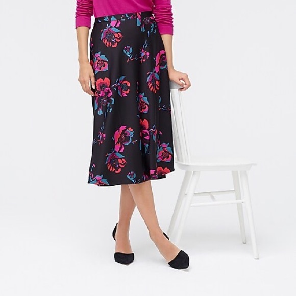 J. Crew Pull-on printed bias midi skirt - Picture 2 of 4